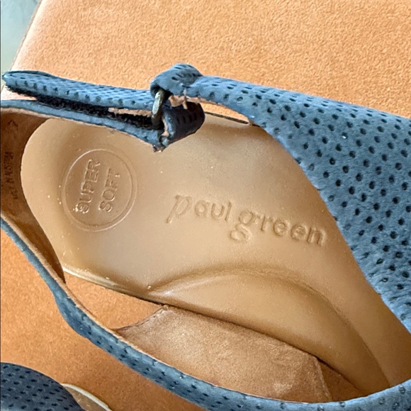 Paul Green Super Soft Blue Perforated Wedge Sandals Sz.9 - Picture 2 of 8
